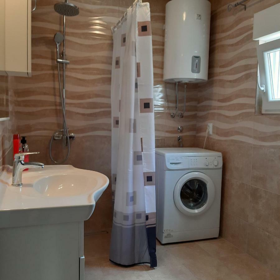 Apartment "Mislav" Gornji Karin Dış mekan fotoğraf